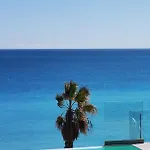 Pearl - Rooftop Pool Seaside 아파트 *
