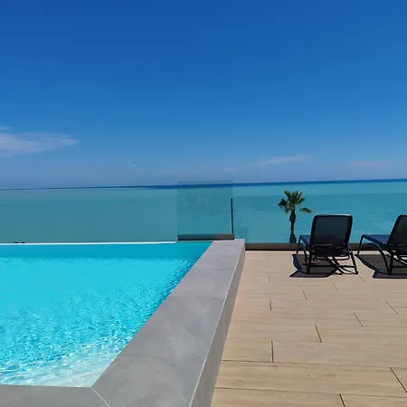 Pearl - Rooftop Pool Seaside Appartement *