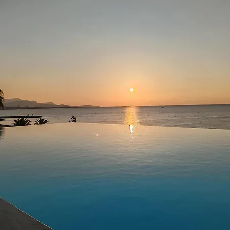 Pearl - Rooftop Pool Seaside Вильнёв-Лубе